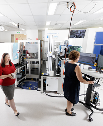 Researchers in the ACRF Centre for Compount Management and Logistics